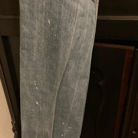 Guess Jeans - Picture 8 of 9